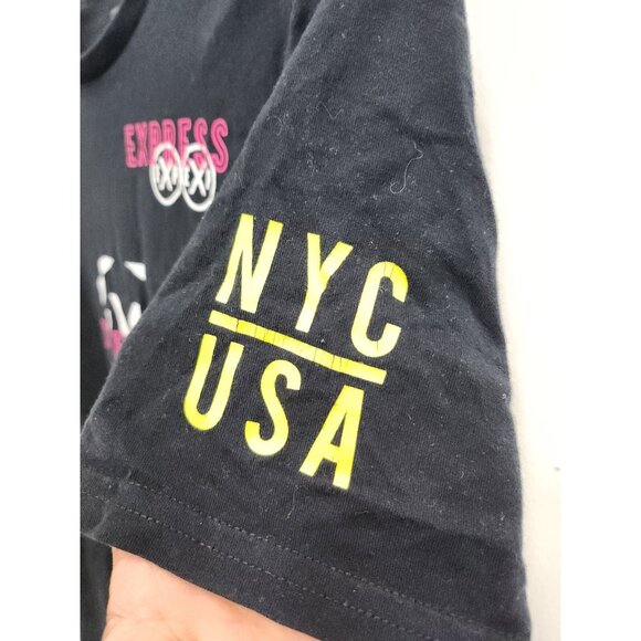 Express Mens NYC USA Graphic T-Shirt Medium Black Short Sleeve Grunge Streetwear - Picture 6 of 9